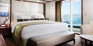 ncl-norwegian-cruise-line-prideofamerica-suite