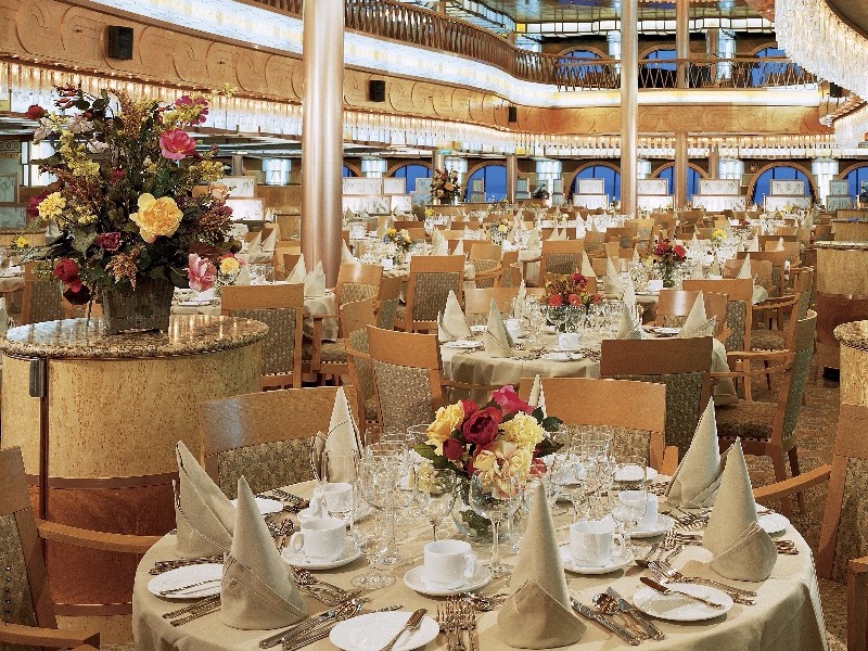 Carnival Croisière Pride Restaurant Normandie