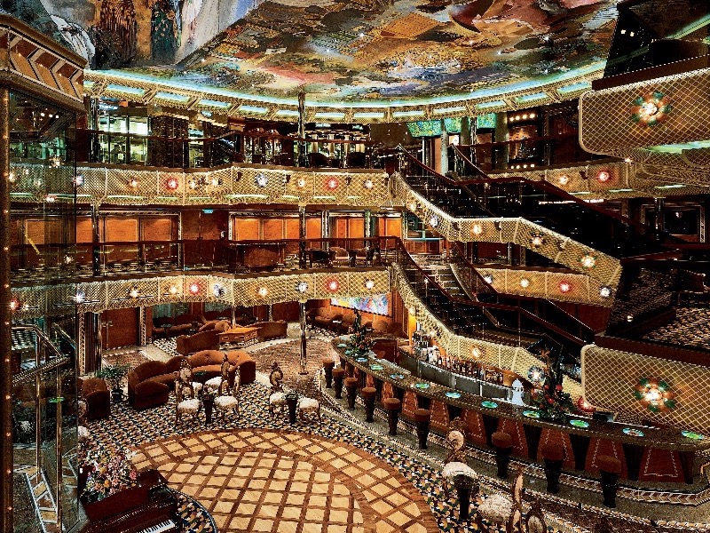 CCL Carnival Croisière Conquest Atrium