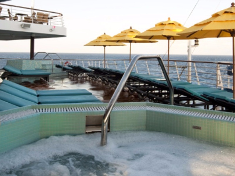 CCL Carnival Croisière Elation Serenity havre de paix pour adultes seulement