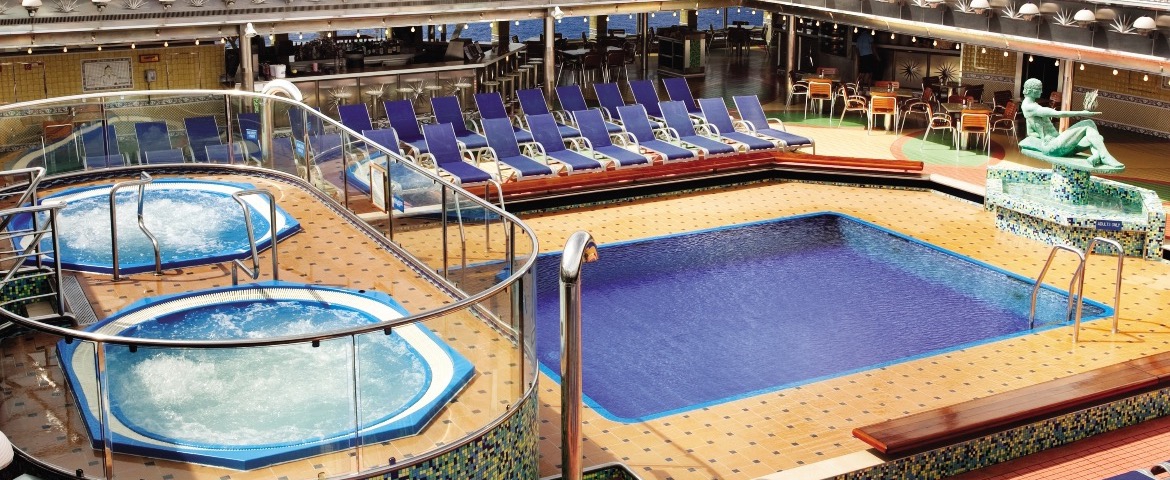 CCL Carnival Croisière Valor Piscine