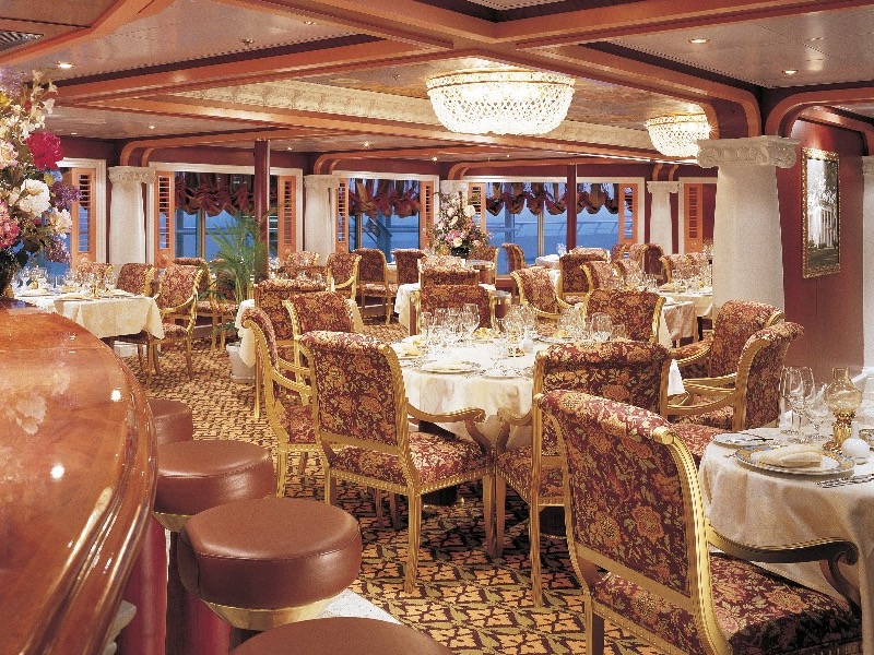 CCL Carnival Croisière Valor Restaurant Scarlett's Steakhouse