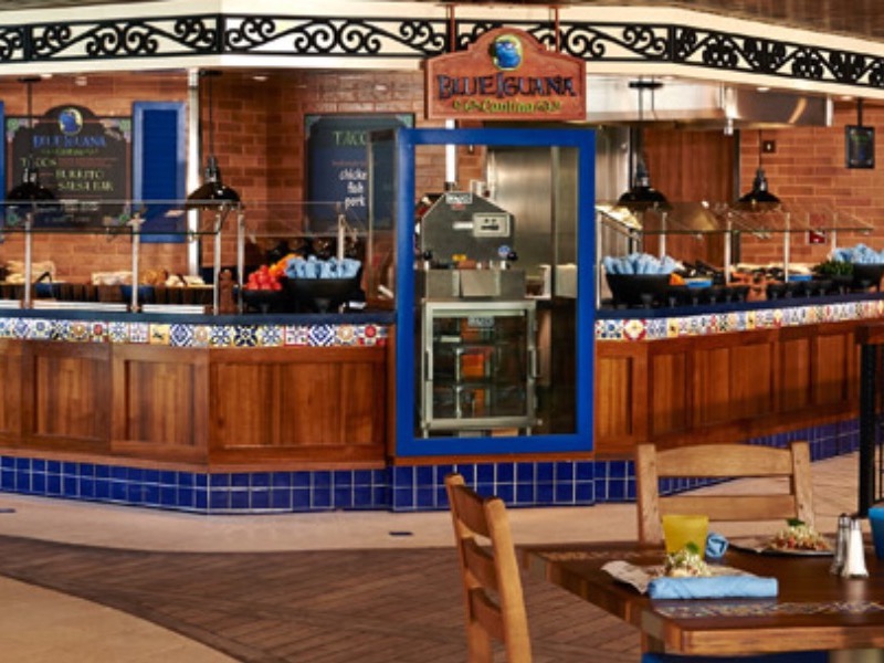 Croisière CCL Carnival Valor BlueIguana Cantina