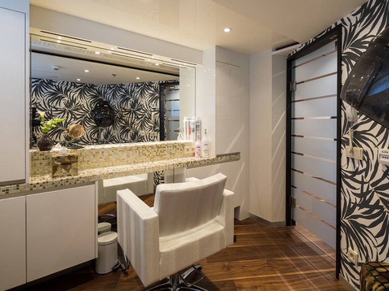 Croisière AMA AmaWaterways AmaKristina Salon de coiffure