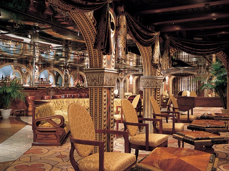 Croisière Ccl Carnival Elation Romeo et Juliet Lounge