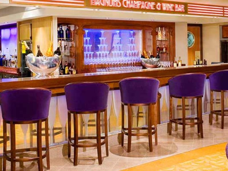 Croisière NCL Norwegian Jade bar à vin et champagne Magnum's
