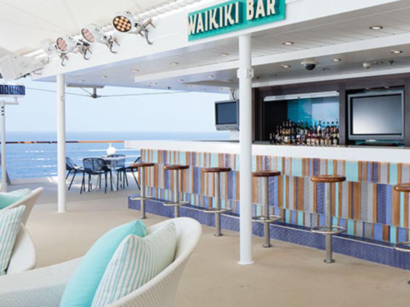 Croisière NCL Norwegian Pride of America Bar Waikiki