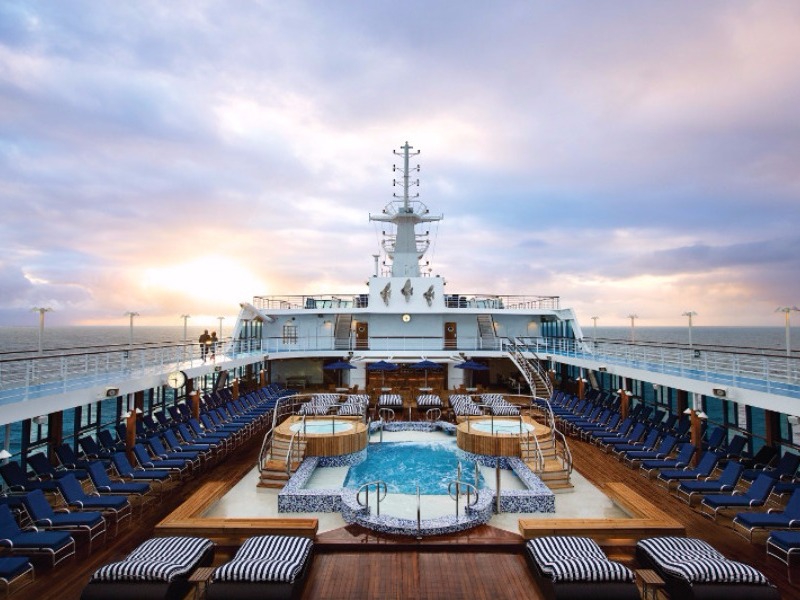 Croisière OCE Oceania Cruises Piscines et pont sports