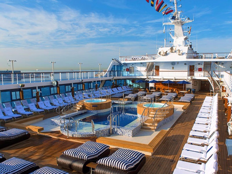 Croisière OCE Oceania Cruises Piscines et pont sports
