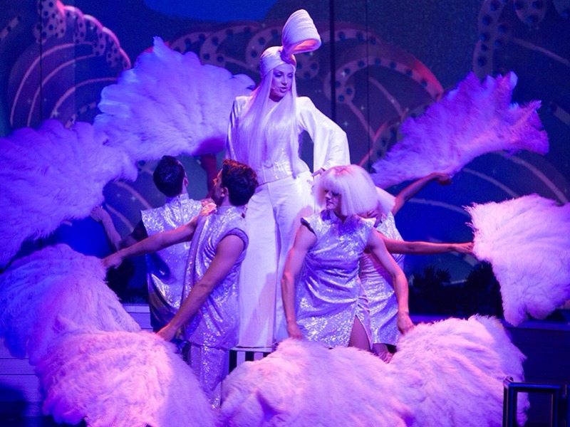 Croisière RCI Royal Caribbean Anthem of the Seas Théâtre The Royal