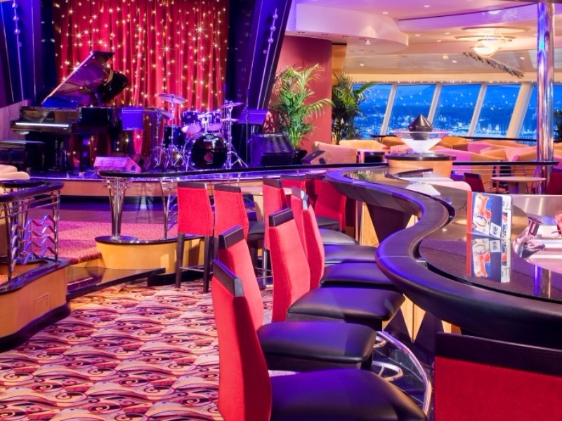 Croisière Rci Royal Caribbean Independence of the Seas Viking Crown Lounge