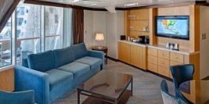 Croisiere RCI Royal Caribbean International Allure Aqua Theater with large balcony 2 bedrooms