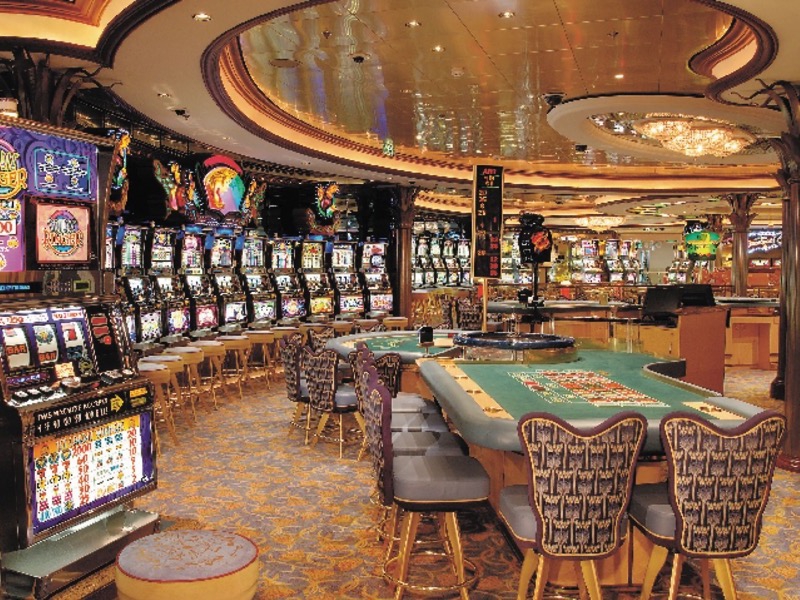 Croisière RCI Royal Caribbean Jewel of the Seas Casino Royale