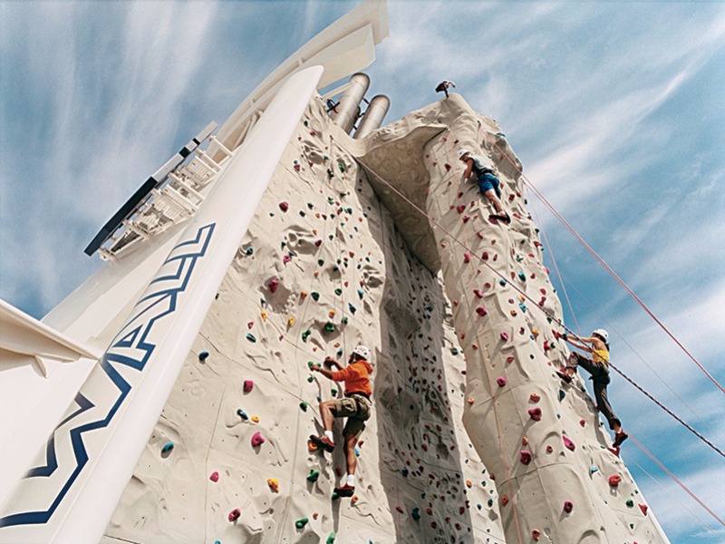 Croisière RCI Royal Caribbean  mur d'escalade
