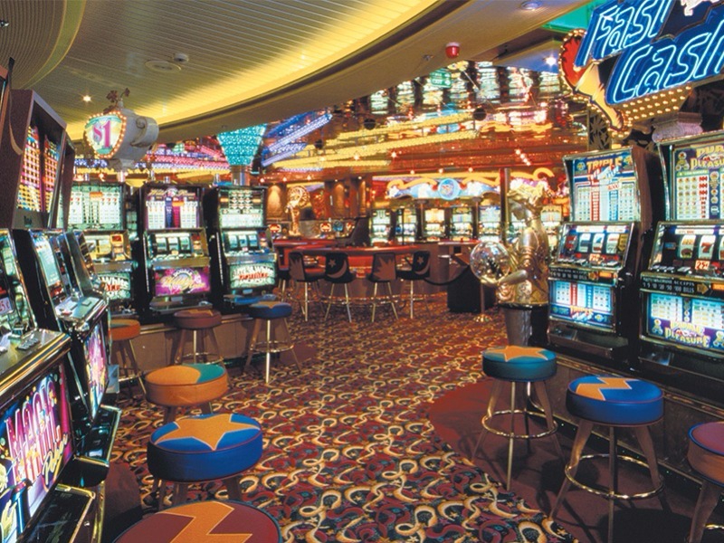 Croisière RCI Royal Caribbean Vision of the Seas Casino Royale