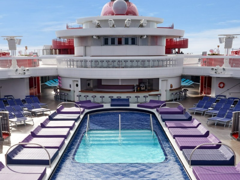 Croisière Virgin Voyages Aquatic Club