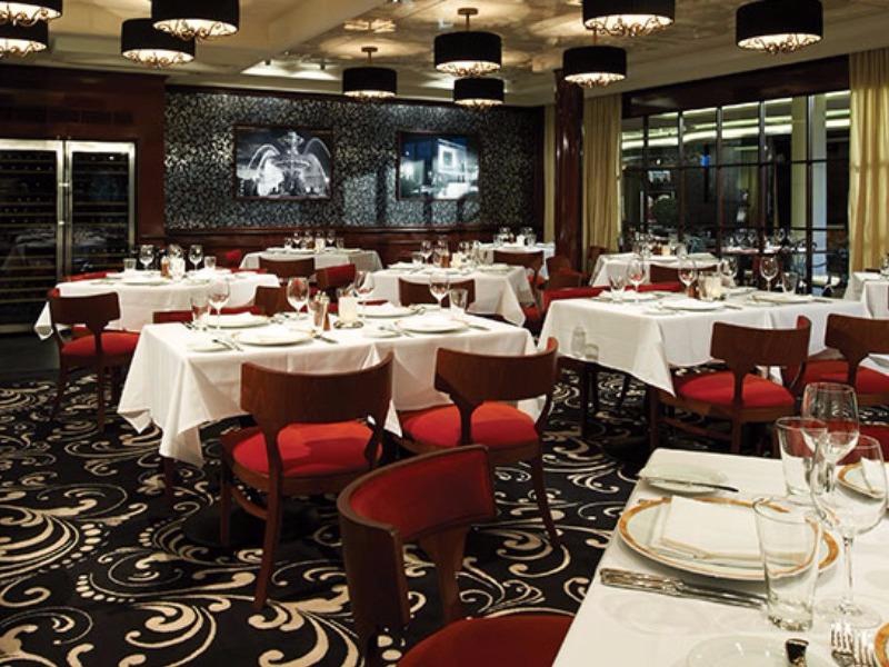 Norwegian Breakaway restaurant Le bistro