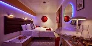 Virgin Voyages Resilient Lady Intérieure