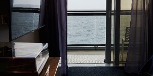 Virgin Voyages Valiant Lady Gorgeous Suite Adaptée